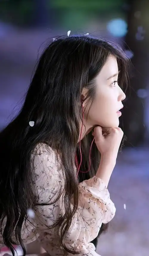 壁纸|国民妹妹iu李知恩唯美手机图片