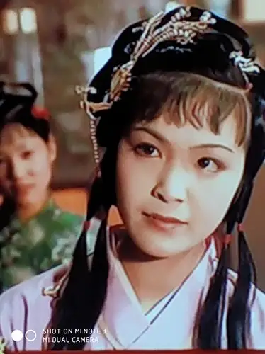 迎春扮演者金莉莉