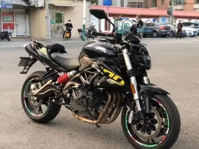 转让厦门2020年底贝纳利黄龙600li