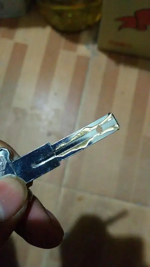 看看这个防盗门的钥匙配的是好锁吗?属于什么级别的