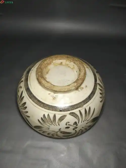 磁州窑画黑褐彩碗