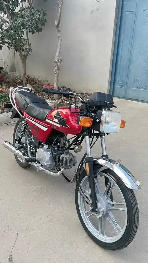 本田天虹90!喜欢机车的朋友们关注一下