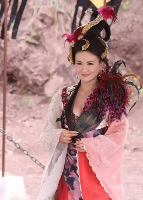 玉石琵琶精(玉石琵琶精怕什么)