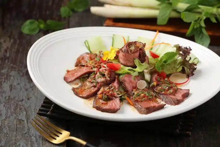 鑫泰打造plus餐厅 菜品全面升级更新