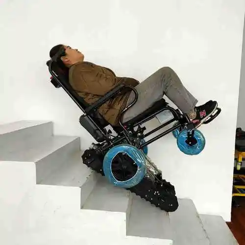 八哥电动爬楼机履带式爬楼梯轮椅车老人代步车残疾人上下台阶方便