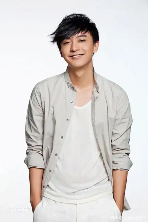 有人说看到张伟就会跳戏,张伟演恐怖片什么水平?网友:画面太美