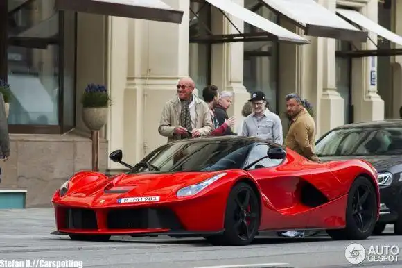 法拉利laferrari拉法对比恩佐经典豪车