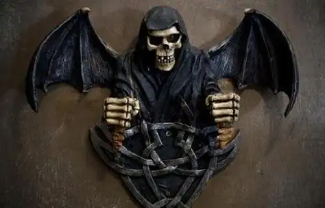 恐怖的比利时幽灵餐厅 骷髅随处可见(组图)