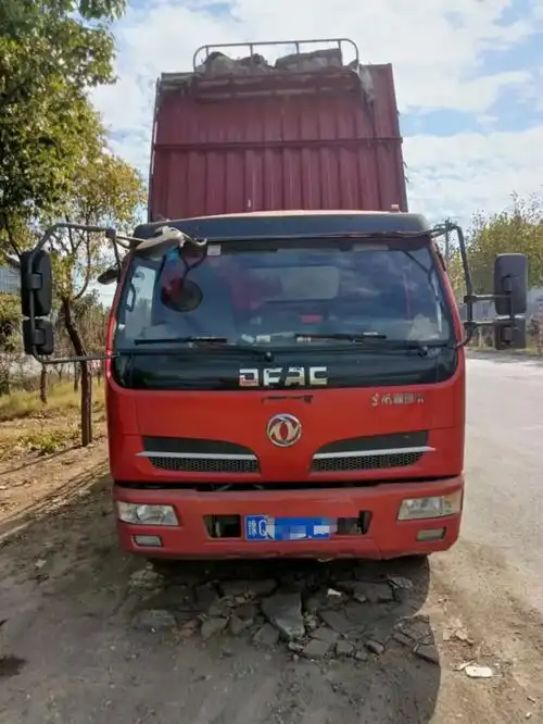 蓝牌货车42米自卸车二手价格