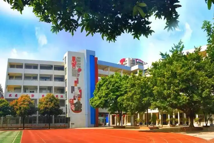 走进校园城南小学传统文化启智慧特色课程显魅力