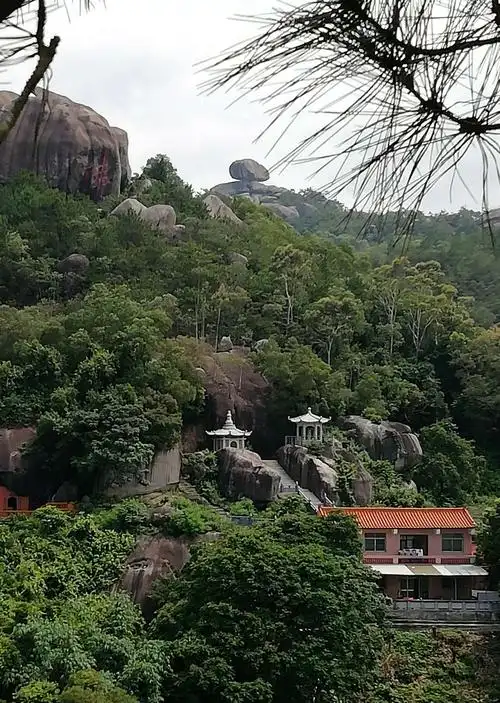 辉煌伟大的中华民俗文化〈游览福建诏安九侯山风景区〉