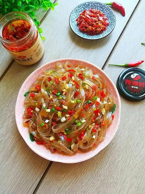 凉拌粉条,凉拌粉条的家常做法 - 美食杰凉拌粉条做法大全