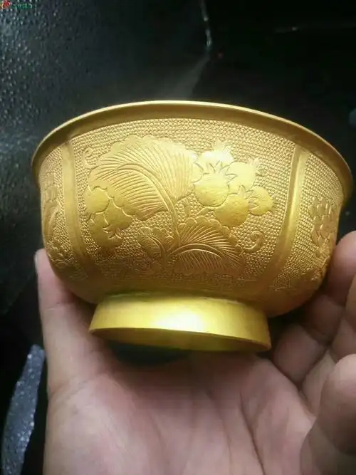 大唐贞观款花卉金碗