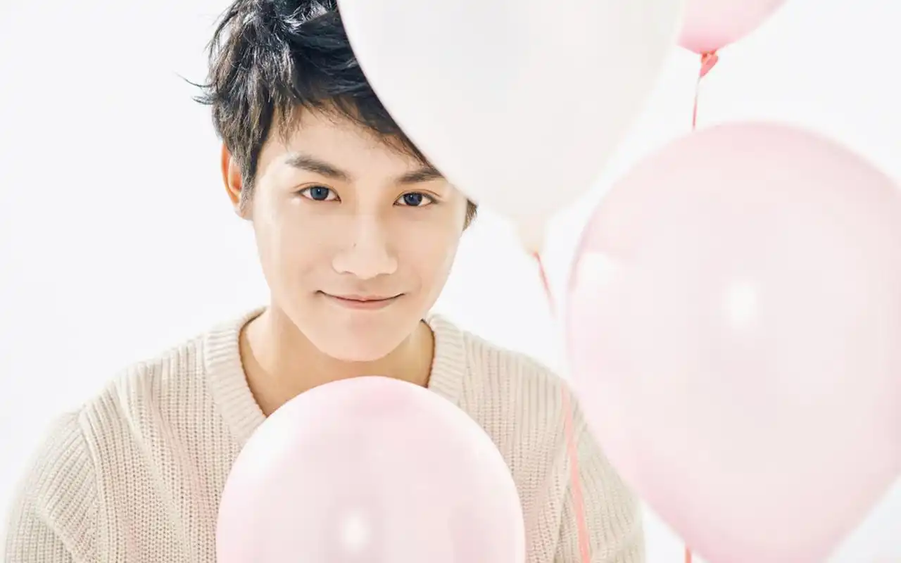 帅气暖男郑业成写真图片桌面壁纸高清大图预览1920x1200_大陆明星下载