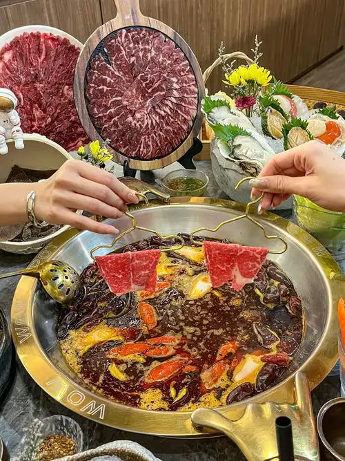 🇲🇴澳门这家火锅好掂!味道出乎意料!