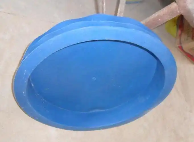 厂家直销质量上乘的塑料管帽,塑料法兰盖