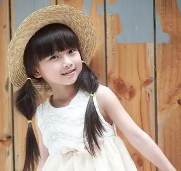 女宝宝漂亮的扎发图片-简单可爱