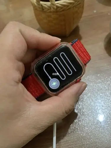 iwatch苹果手表充电显示这个怎么办_苹果手表_iwatch6_科技数码_影音
