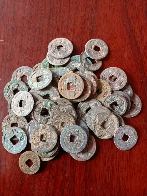 各朝代铜钱60枚