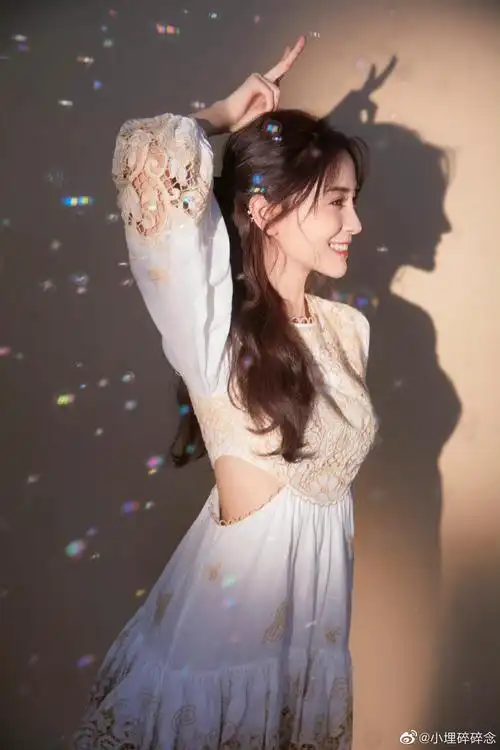 baby杨颖好温柔好漂亮的一套造型甜美可爱元气满满