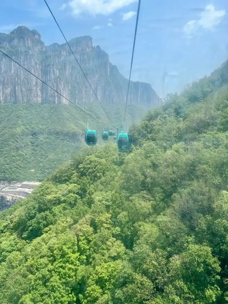 最美南太行,回龙天界山.八里沟景区的天界山最值得去感受. 天 - 抖音