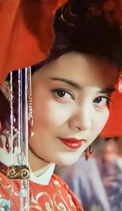 你还记得八十年代著名影星潘虹吗