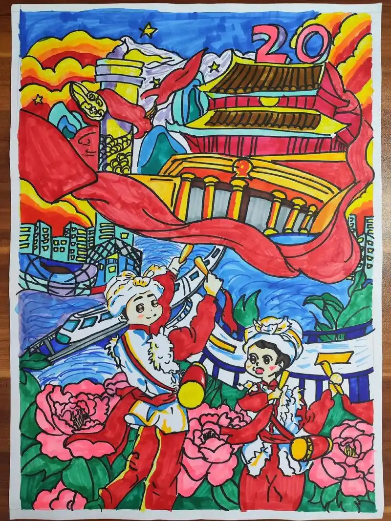 建安区实验中学五年级学生用绘画和手抄报的方式向祖国献礼