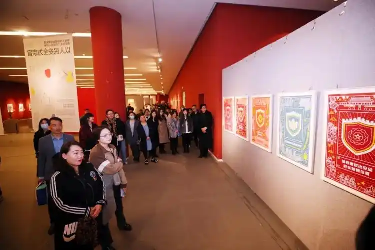天津市新时代大学生国家安全主题艺术作品展开展