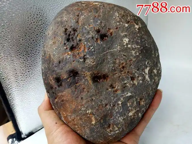 石英陨石(无磁)