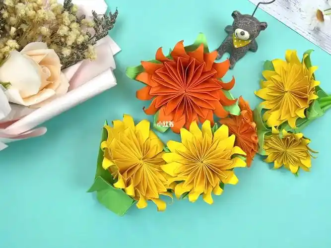 下吧#亲子手工  #我的手工日常  #折纸教程  #向日葵  #国庆节
