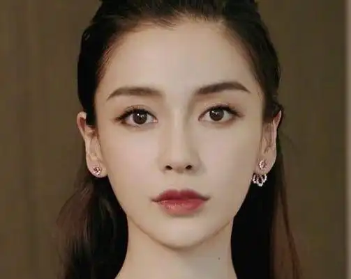 黄晓明发文澄清却处处都在维护白月光难怪杨颖不愿意原谅他明星电影