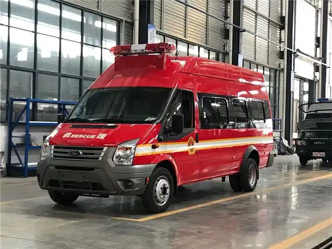 新世代全顺消防运兵车