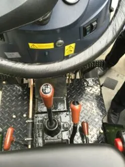 耕王rd404l动力机械 > 拖拉机 > 轮式拖拉机价格多少钱,补贴和图片