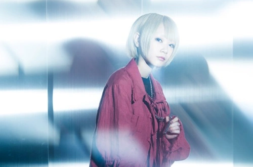 /p> p>初期是在ニコニコ动画的人气唱见れをる,代表曲 ♂ ver.