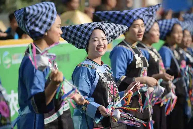 布依族可不一样!