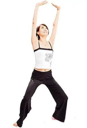 女性蹲马步能使骨盆肌的肌肉收缩