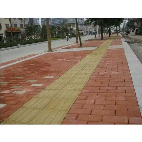 批发市政工程路面高铁站盲道砖 黄色混凝土透水人行道路面导盲砖