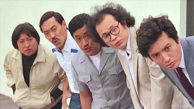 五福星五福星用口技叫停公交车里面出来的各个都是人才