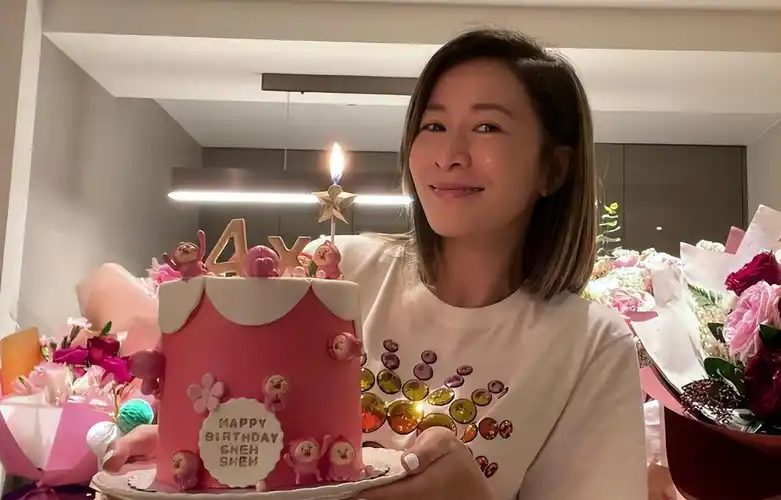 佘诗曼晒迟来的生日合影 除了闺蜜七魔女,还有欧阳震华谢天华等_朋友