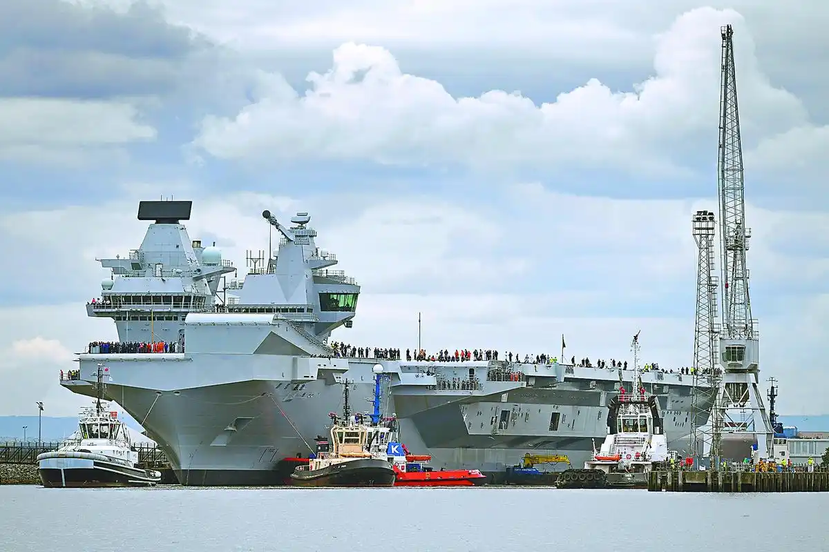 英国超级航母争议中海试被视为海军强国象征