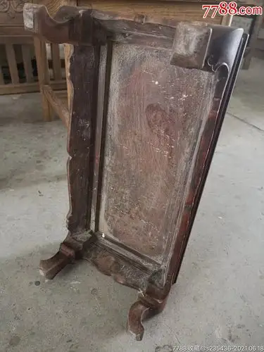 三弯腿,雕刻草龙,年代久远保存完好_木桌/几/案_第6张_7788旧家具收藏