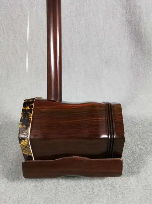 刚出炉明清旧料老红木二胡