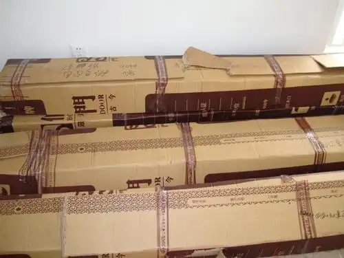 包装到家的木门!