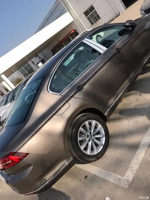 女司机1.8t开罗金提车啦 作业来啦