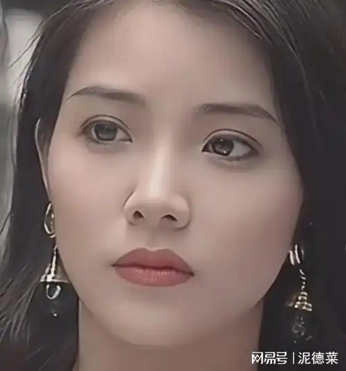 首位被tvb解雇的女星刘玉婷,从嘉禾"五朵金花"又到"琼女郎"