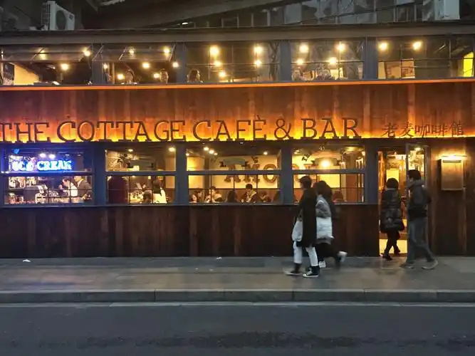 微游上海 | 咖啡"黄金地带"的店主们,有哪些开店妙招?