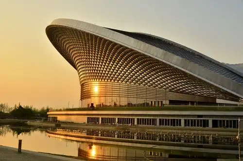 成都市地标建筑——大檐帽