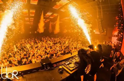 德玛西亚杯广州bbr夜店线下观赛来了!-英雄联盟官方网站-腾讯游戏