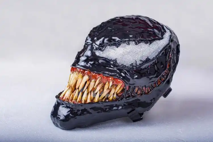 手作电影版毒液面具一个黑色的外星人