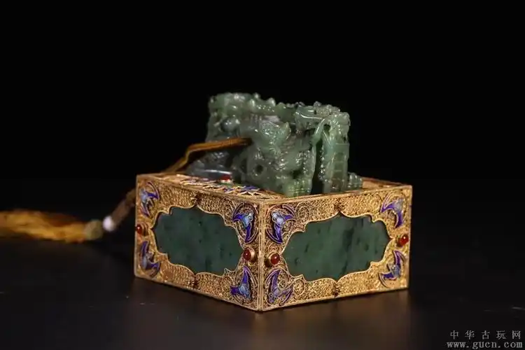 海外回流清碧玉双龙头钮四方玉玺